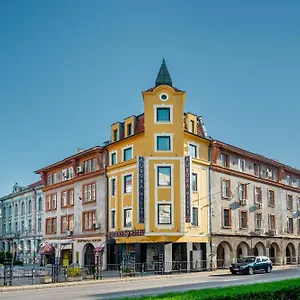Hotel Aurora Hills